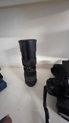 VTG MINOLTA 35 MM CAMERAS AND ACCESSORIES