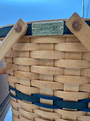 Longaberger Collectors Club Membership Basket with Original Box