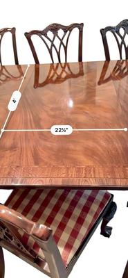 Furniture - Chippendale Table & 8 Chairs Ball & Claw with 2 leaves. Excellent Condition