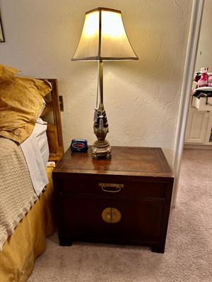 Furniture - Baker End Table = Right side w/ lamp