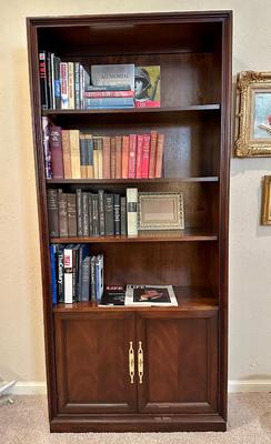Furniture - Book case and Books - Instant Library