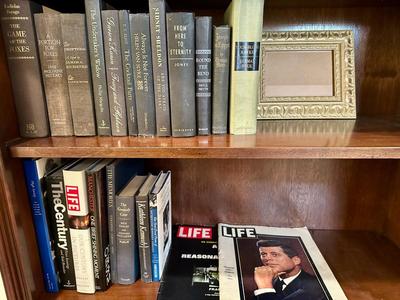 Furniture - Book case and Books - Instant Library