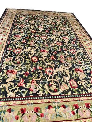 Rug - Room Size Wool 13' x 8 '