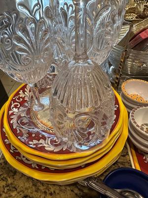 Kitchen Lot - General Kitchen - Plastic Dishware