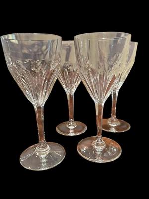 Crystal Stemware- St Louis Bristol Pattern Cut Panels 7" Wine set of 4 - 1 rim chip