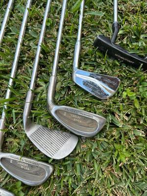 Vintage Golf Club Set with Hard-Shell Travel Case