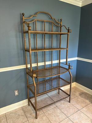 Baker’s Rack with Arched Back and Four Shelves