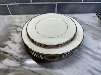 Lenox “Montclair” China Plate Set