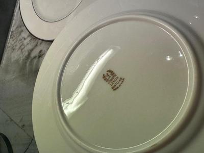 Lenox “Montclair” China Plate Set