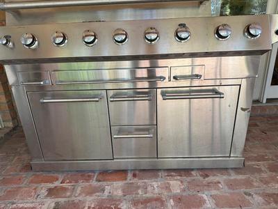 Electrolux Freestanding Outdoor Kitchen Grill