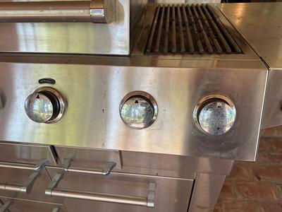 Electrolux Freestanding Outdoor Kitchen Grill