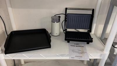 CWC PANINI GRILL, BRAUN COFFEE GRINDER AND A NORDICWARE STOVE TOP GRIDDLE