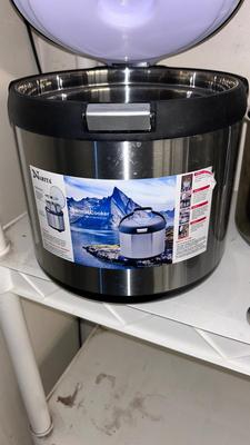 NARITA THERMAL COOKER AND DIGITAL FOOD THERMOMETER