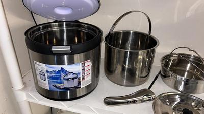 NARITA THERMAL COOKER AND DIGITAL FOOD THERMOMETER