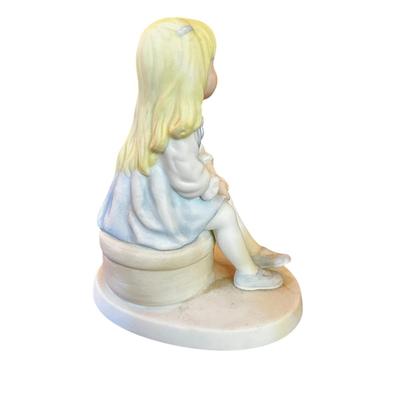 All Dressed Up from A Child's World by Frances Hook Figurine Vtg 1980