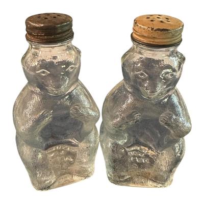 Vintage Glass Bear Salt and Pepper Shakers