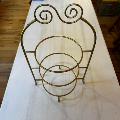 Metal Pie Carrier or Plate Holder