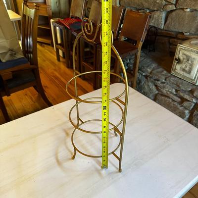 Metal Pie Carrier or Plate Holder