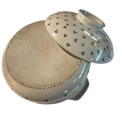 Ceramic 10" Round Casserole Dish with Lid
