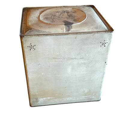 Shepp's Vintage Large Metal Cake Box