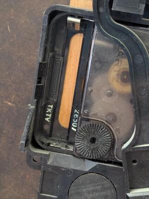 Sale Photo Thumbnail #3327: There is a spring missing on the battery compartment