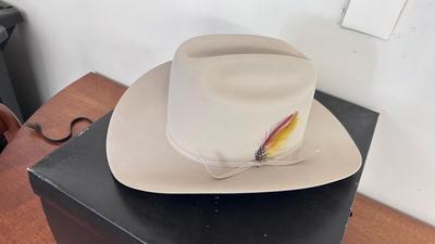 NEVER WORN SUPER NICE 7-3/8 STETSON HAT