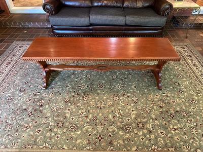 SOLID WOOD COFFEE TABLE