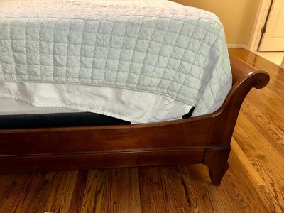 ETHAN ALLEN “CHLOE” SLEIGH STYLE KING BED WITH “PURPLE.3” MATTRESS