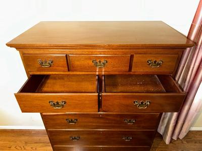 9 DRAWER TALL CHEST OF DRAWERS DRESSER