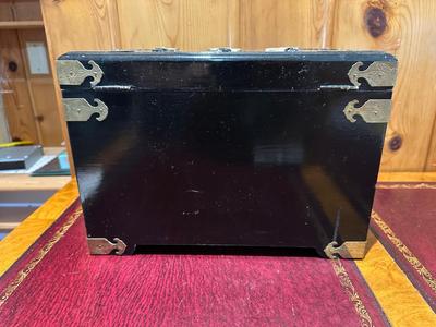 VINTAGE ASIAN BLACK LACQUER AND BRASS JEWELRY BOX WITH MOTHER OF PEARL GEISHA GIRLS