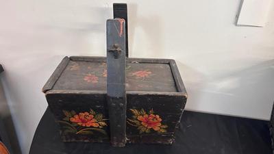 FALL IS IN THE AIR FOR THESE PRETTY IN SEASONAL DECORATIONS AND A LOVELY ANTIQUE WOODEN BOX