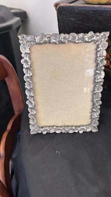FALL IS IN THE AIR FOR THESE PRETTY IN SEASONAL DECORATIONS AND A LOVELY ANTIQUE WOODEN BOX