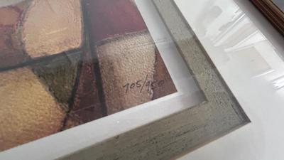 SIGN IN NUMBERED PRINT OF CONTEMPORARY ART BY ARTIST DEROSIER 705/950 WITH CERTIFICATE OF AUTHENTICITY