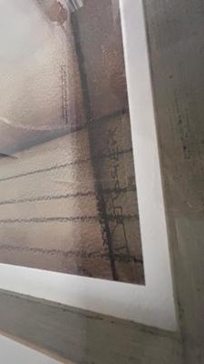 SIGN IN NUMBERED PRINT OF CONTEMPORARY ART BY ARTIST DEROSIER 705/950 WITH CERTIFICATE OF AUTHENTICITY