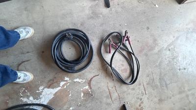 RV 220 CORD AND JUMPER CABLES