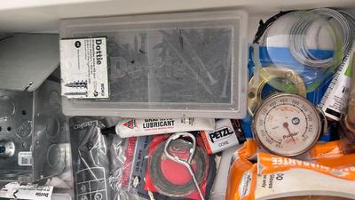 178 GARAGE DRAWER FULL OF NEEDFUL THINGS
