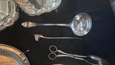 SERVE YOUR THANKSGIVING DINNER WITH THESE LOVELY SILVER PLATE SERVING ITEMS