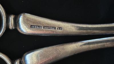 SERVE YOUR THANKSGIVING DINNER WITH THESE LOVELY SILVER PLATE SERVING ITEMS