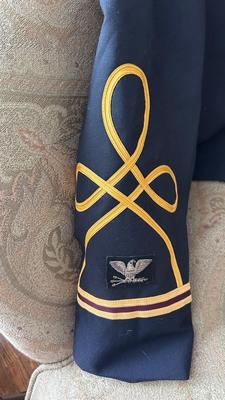 VIETNAM WAR US ARMY CAVALRY OFFICER EVENING DRESS COAT AND 2 HATS