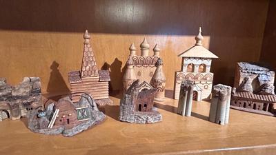 FOREIGN HAND CARVED NATIVITY LIKE SCENE
