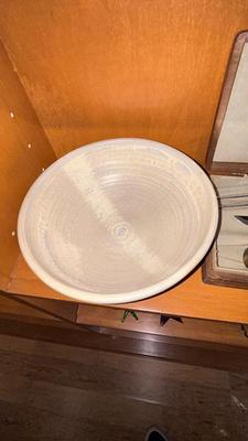 VINTAGE ROYAL BRAND CUTLERY CARVING SET AND STONEWARE POTTERY BOWLS