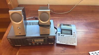 KENWOOD R-2000 COMMUNICATIONS RECEIVER RADIO, BOSE COMPUTER SPEAKERS AND BROTHER LABEL MAKER