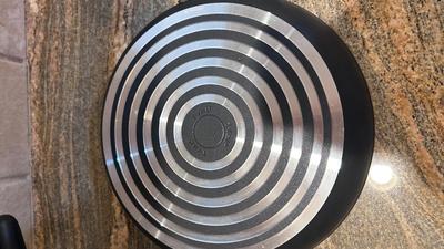 LIKE NEW T-FAL FRYING PANS AND WOK