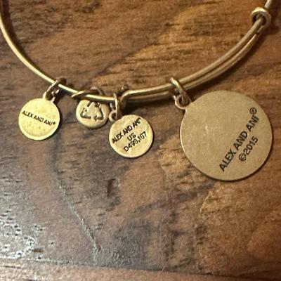 Lot of Lots of Bracelets! and a Few Misc Jewelry Pieces