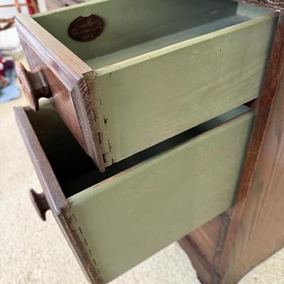 Solid Wood Desk with Stool and Mirror (BB2-BM)