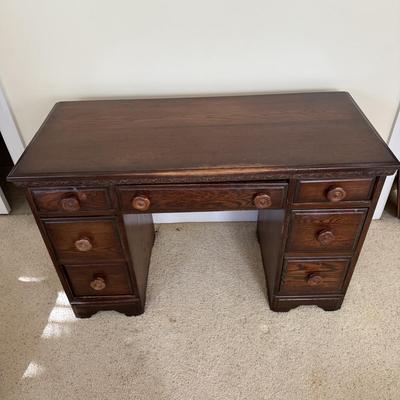 Solid Wood Desk with Stool and Mirror (BB2-BM)