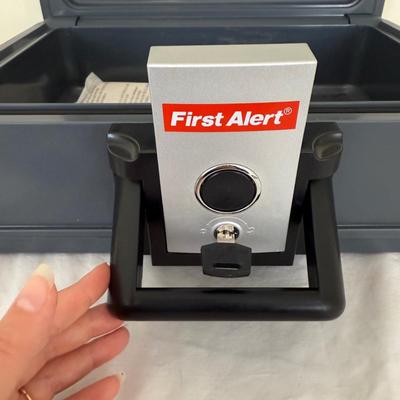 First Alert Waterproof Fire Safe (BB2-BM)