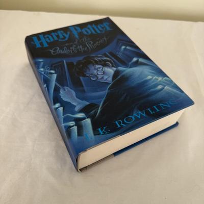 Harry Potter First American Edition Books and More (BB2-BM)