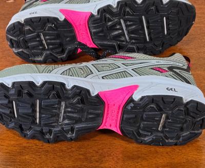 LOT 171W: Two Pairs of Sneakers