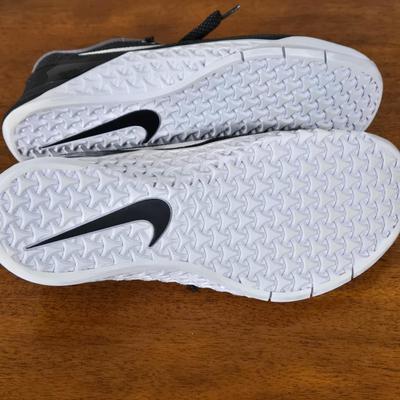 LOT 171W: Two Pairs of Sneakers